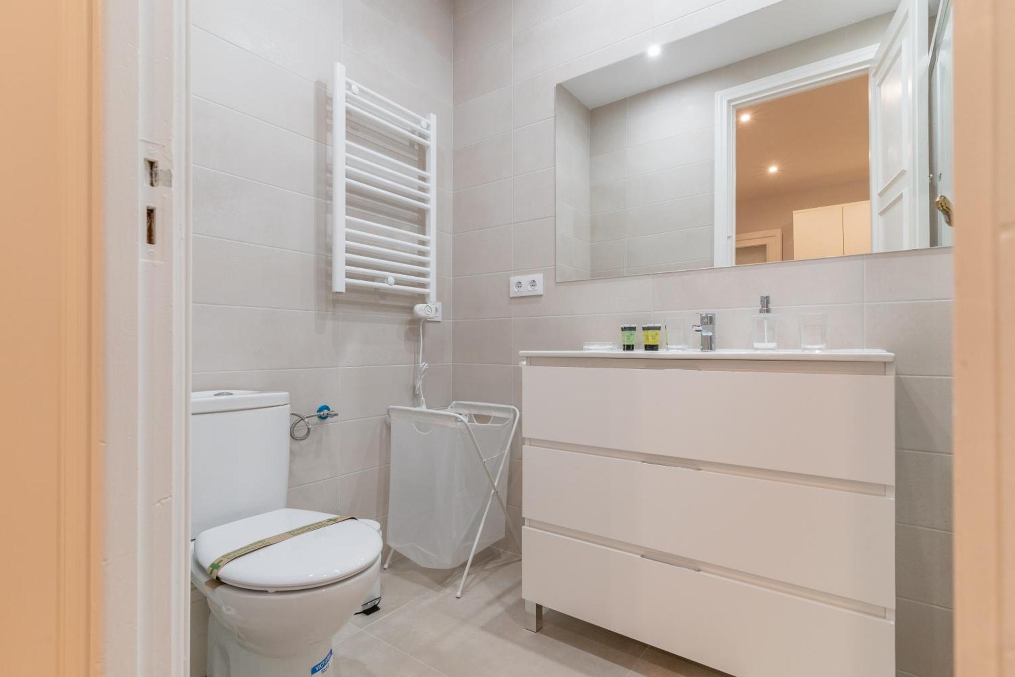 Spacious Central-3Bedrooms 3Bathrooms-Sol Madrid Exteriör bild