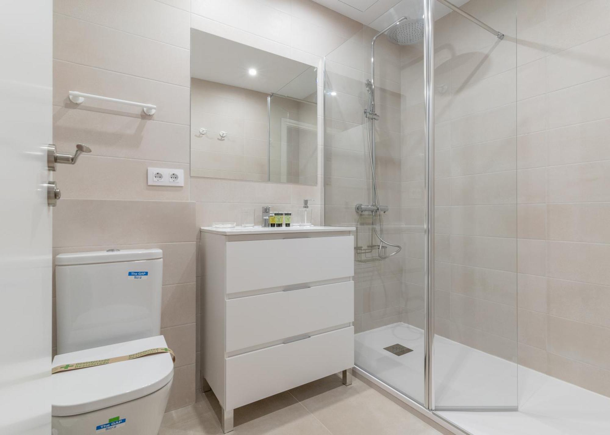 Spacious Central-3Bedrooms 3Bathrooms-Sol Madrid Exteriör bild