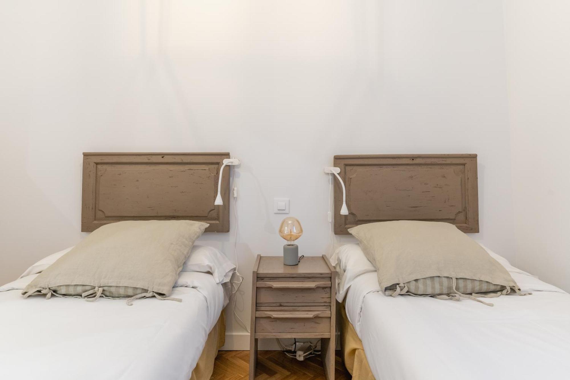 Spacious Central-3Bedrooms 3Bathrooms-Sol Madrid Exteriör bild